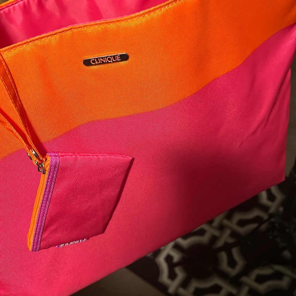 Clinique bag